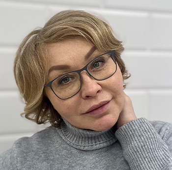 350х346_портретное фото_Давиденко.jpg