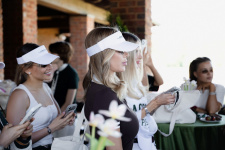 CHRISTINA & GOLF MEMBERS CLUB