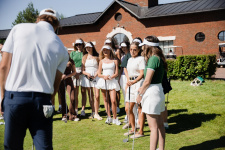 CHRISTINA & GOLF MEMBERS CLUB