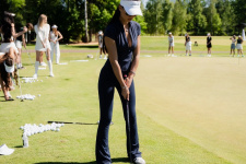 CHRISTINA & GOLF MEMBERS CLUB