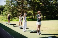 CHRISTINA & GOLF MEMBERS CLUB